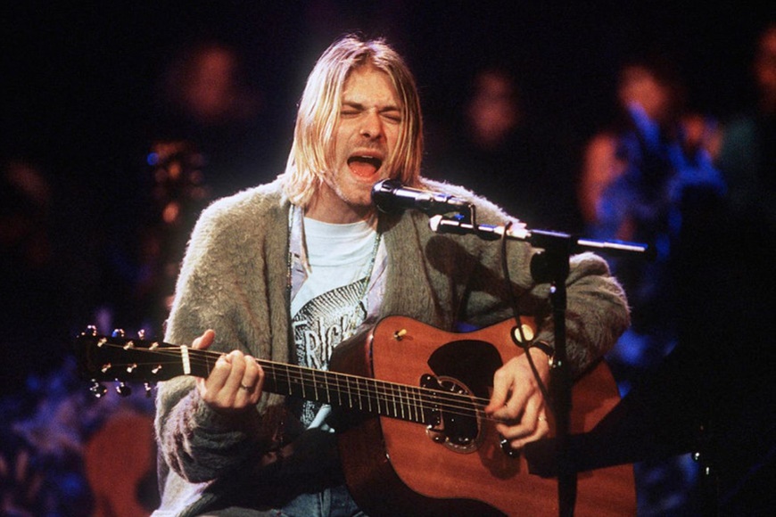 Ρεκόρ σε δημοπρασία: 6 εκατ. δολάρια για την κιθάρα του Κερτ Κομπέιν από το MTV Unplugged 