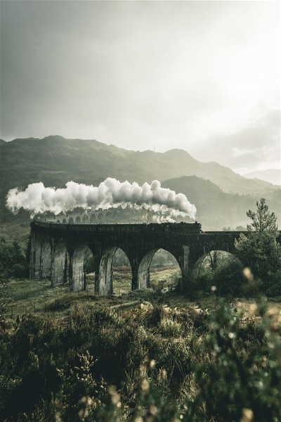 Κλιματική αλλαγή : Μπορούν τα σιδηροδρομικά ταξίδια να μειώσουν τις εκπομπές άνθρακα της ΕΕ;