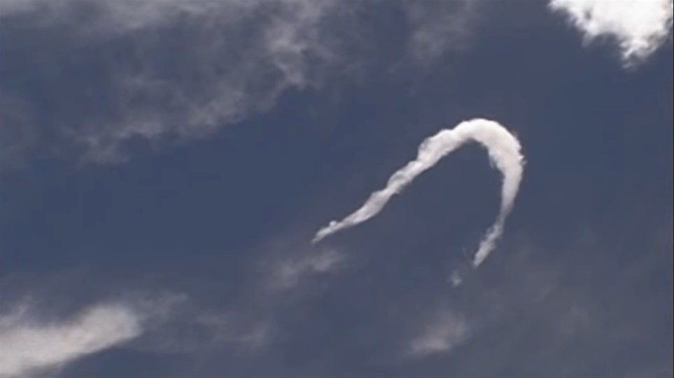Καιρός: Μοναδικές εικόνες - βίντεο από τον ουρανό της Κρήτης - Δείτε το σπάνιο σύννεφο «Horseshoe cloud»