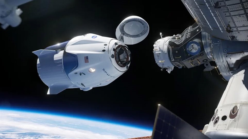 Δείτε live: Οι αστροναύτες της NASA έφτασαν στον Διεθνή Διαστημικό Σταθμό
